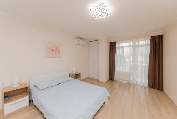 Comfortable Apartment In The Centre オデッサ エクステリア 写真